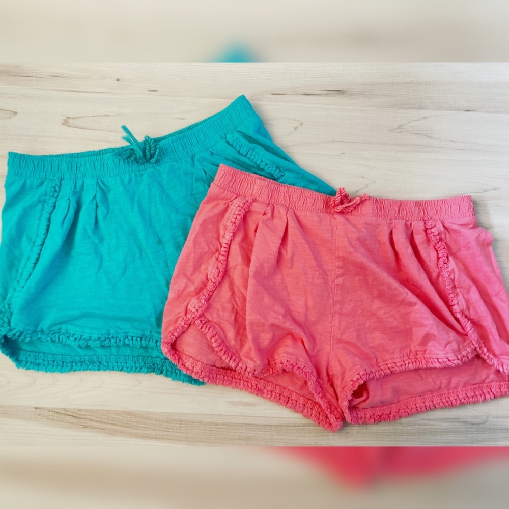 ✨2/$40✨ Pair of Zara Girls Tassel Shorts
